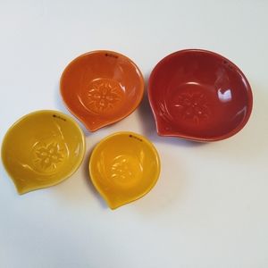 Chantal ceramic stackable measuring cups set